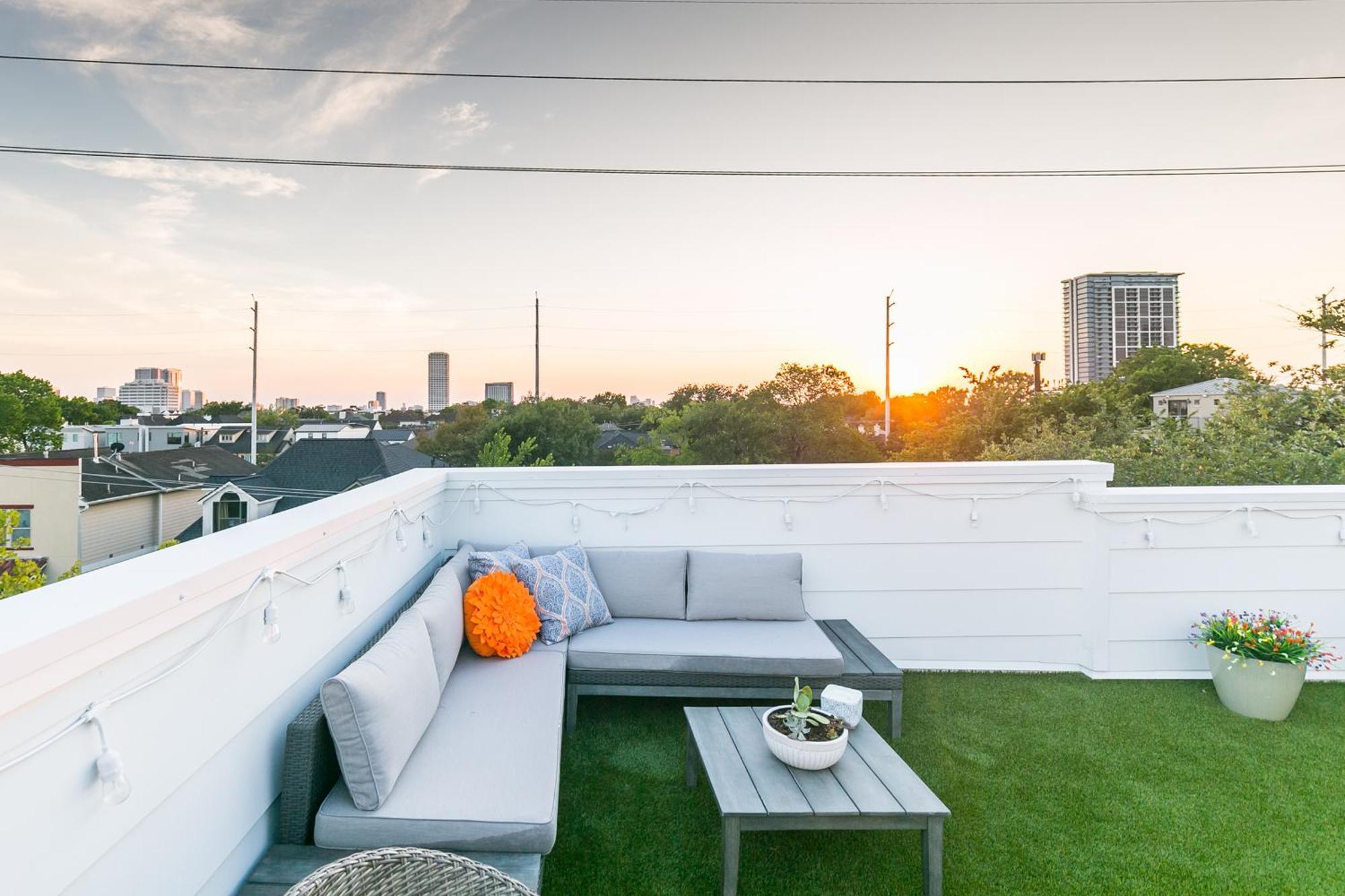 Montrose Guesthouse Suites by Dunyha Houston Extérieur photo